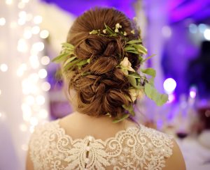 Los mejores peinados para complementar tu look de fiesta